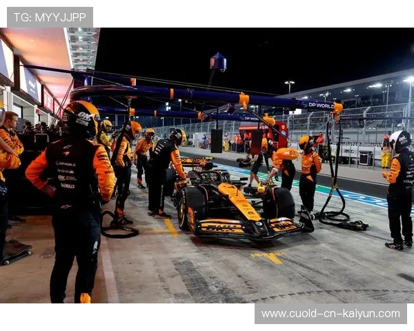 F1车队在赛季冲刺阶段通过策略和轮胎选择实现多次超车夺冠